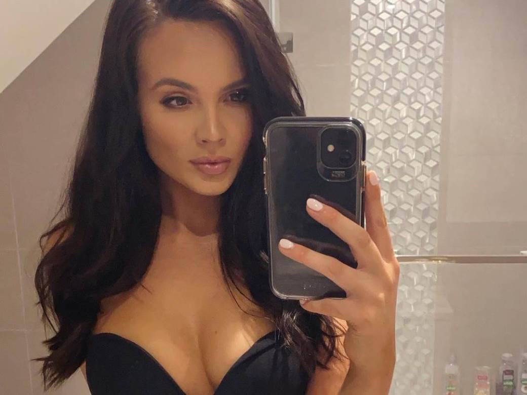 oli votkins eli alderson devojka reprezentativac engleske aston vila