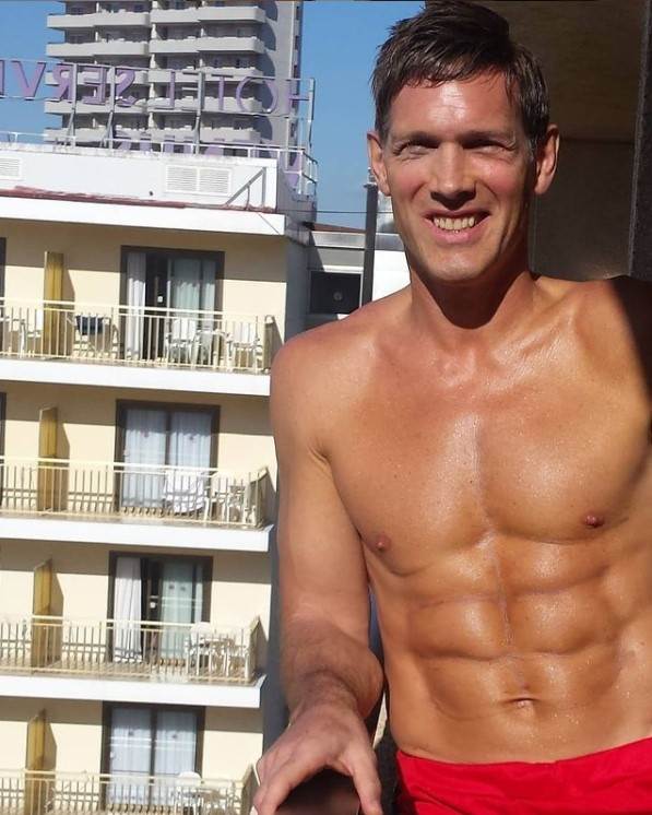 muskarci frajeri fotografije muskarac mladoliki izgled