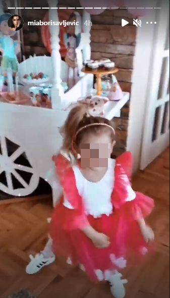 mia borisavljevic cerka ema rodjendan slavlje dekoracija