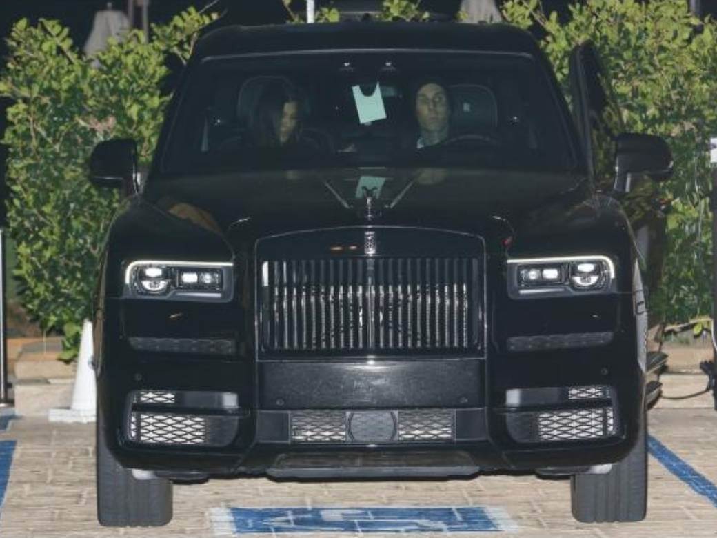 Venčali se Kortni Kardašijan i Travis Barker