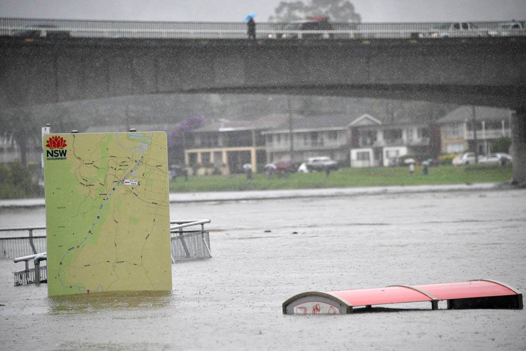 poplave australija sidnej najnovije vesti ljudi ostali bez kuca fotografije