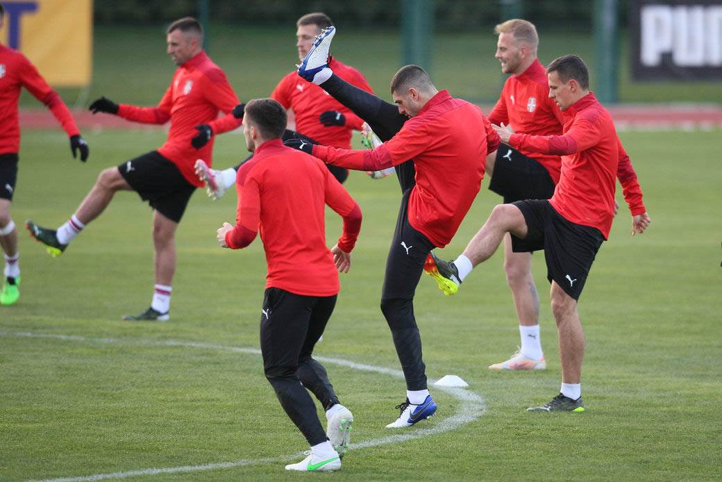 srbija orlovi dragan stojkovic piksi najnovije trening stara pazova dusan tadic kapiten fotografije