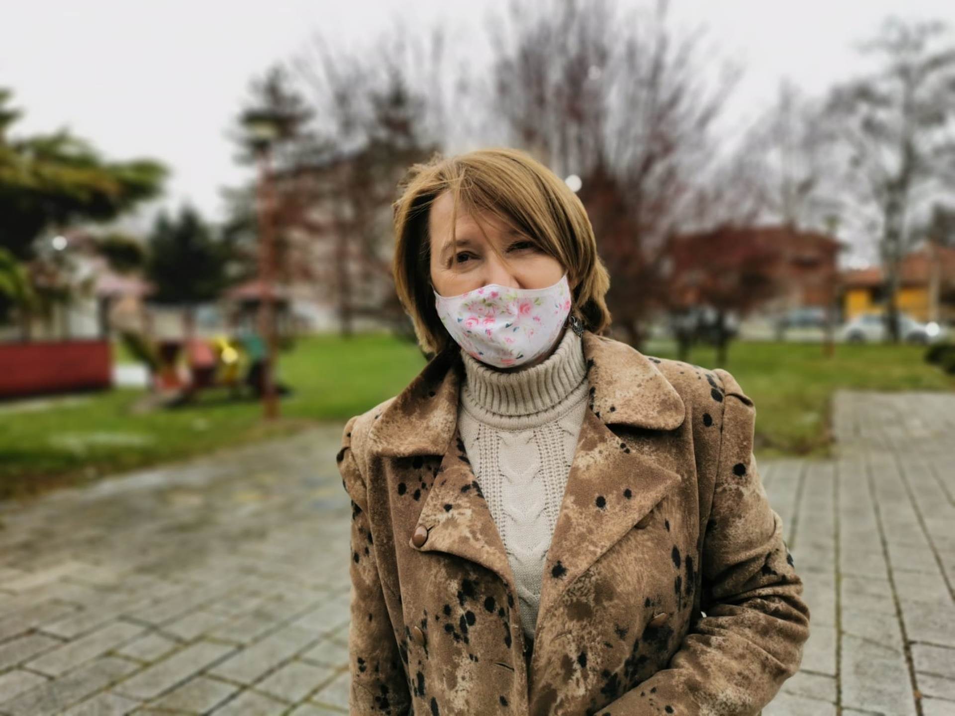 vozac taksija dejan lazarevic prevozi decu sa invaliditetom