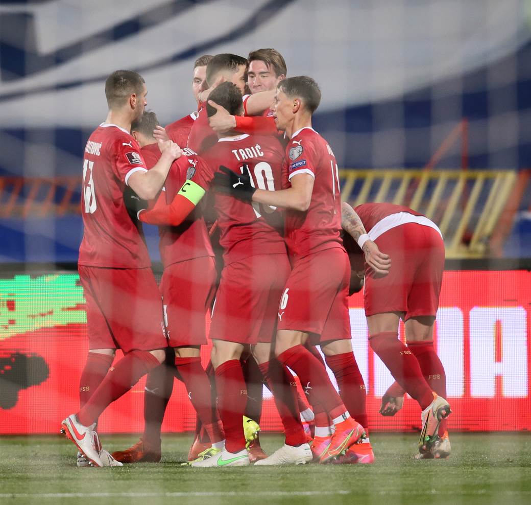 dusan vlahovic aleksandar mitrovic idemo po rekord gol srbija irska 3 2 kvalifikacije piksi