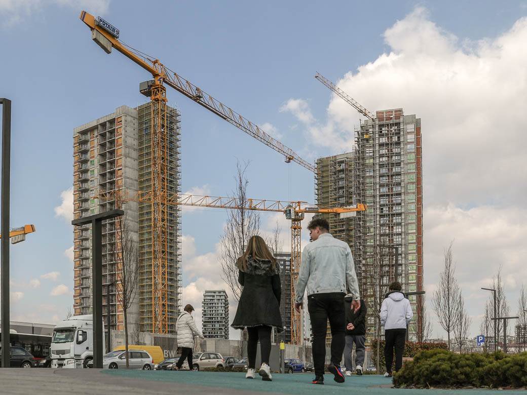 viki miljkovic otvorila agenciju prodaje stanove i kuce u beogradu na vodi 