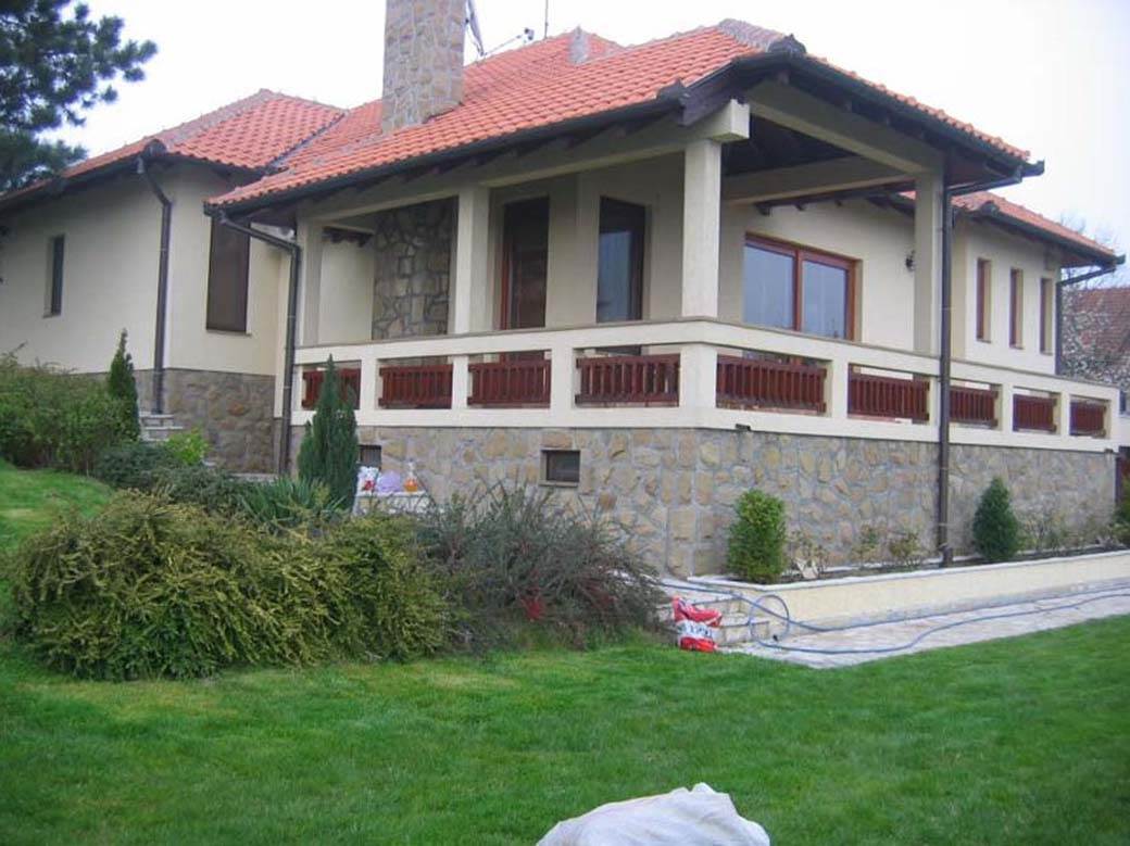 Kako izgleda vila Branislava Lečića koju izdaje za 30000 na dan?