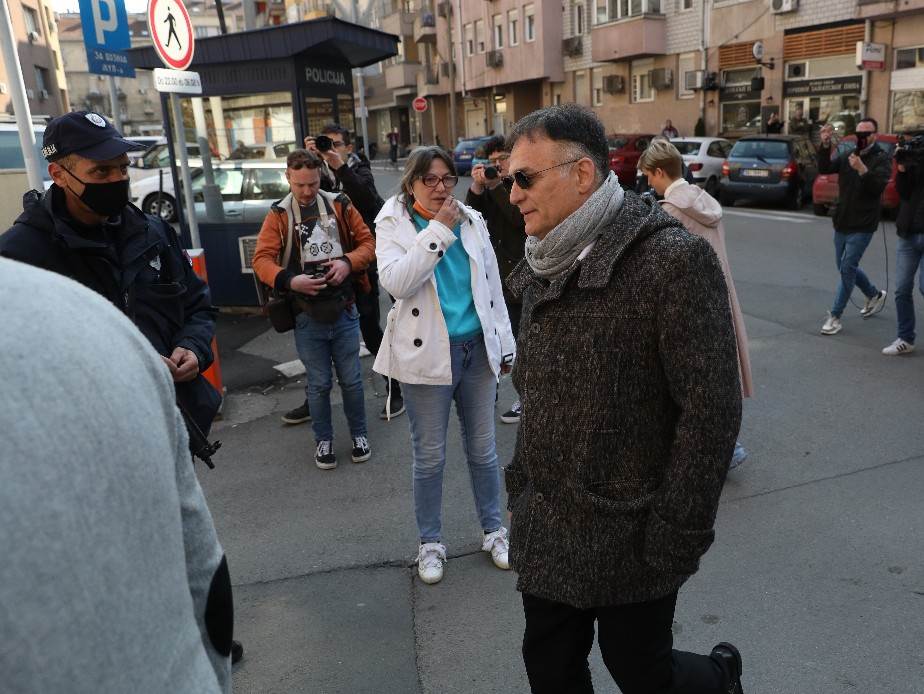 Branislav Lečić, dolazak u policiju na saslušanje 09.jpeg