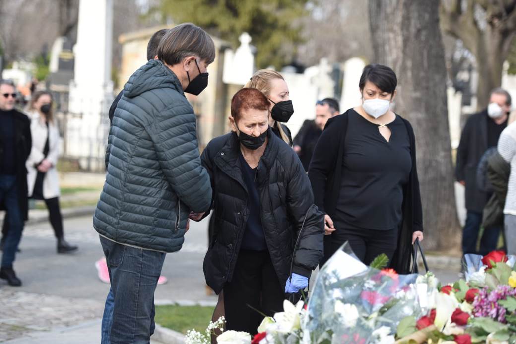 vlasta velisavljević aleja zaslužnih građana sahrana novo groblje