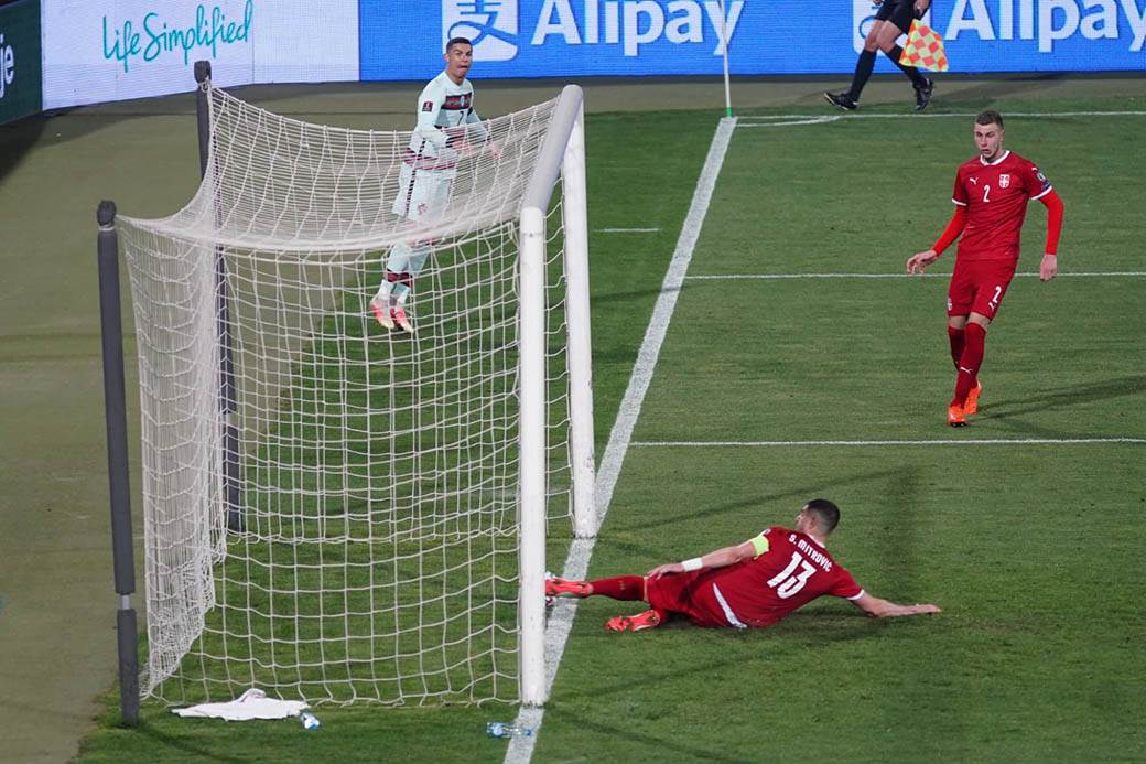 srbija portugal ponisten gol ronaldo izjava selektor fernando santos