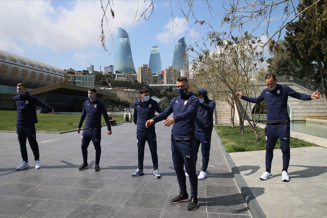 fudbaleri srbije u azerbejdzanu foto video