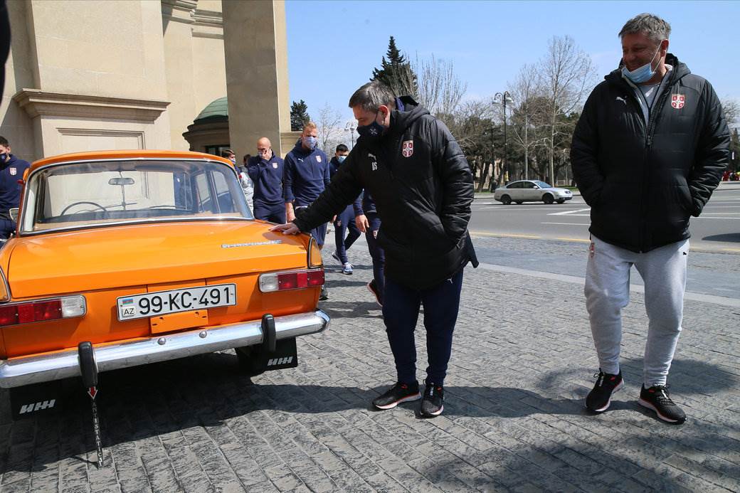 fudbaleri srbije u azerbejdzanu foto video