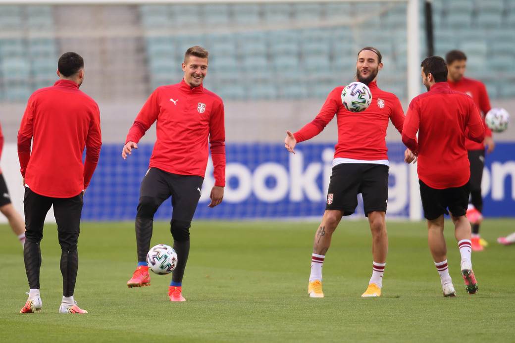 fudbalska reprezentacija srbije trening stadion baku 