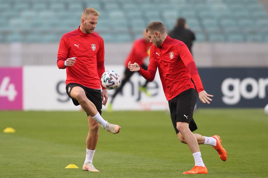 fudbalska reprezentacija srbije trening stadion baku 