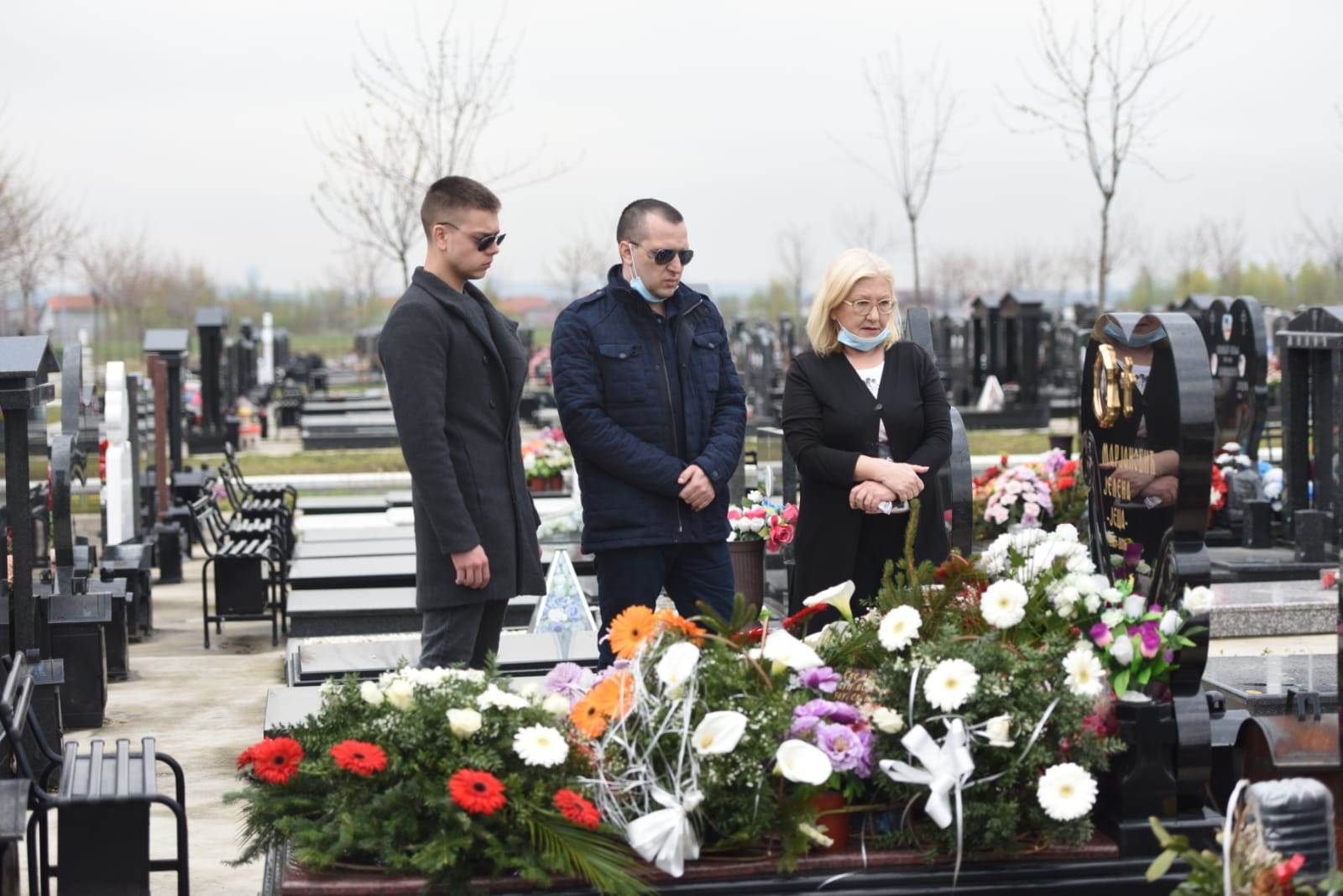 jelena marjanovic pomen zoran marjanovic groblje ubistvo pevacice