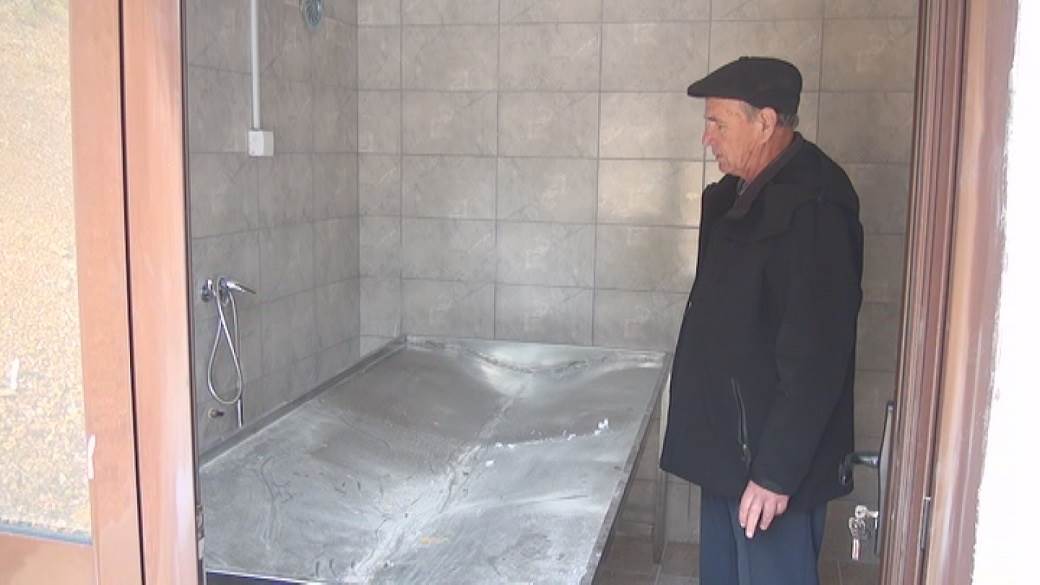 nova varos groblje nema kapelu pokojnike cuvaju u kucama