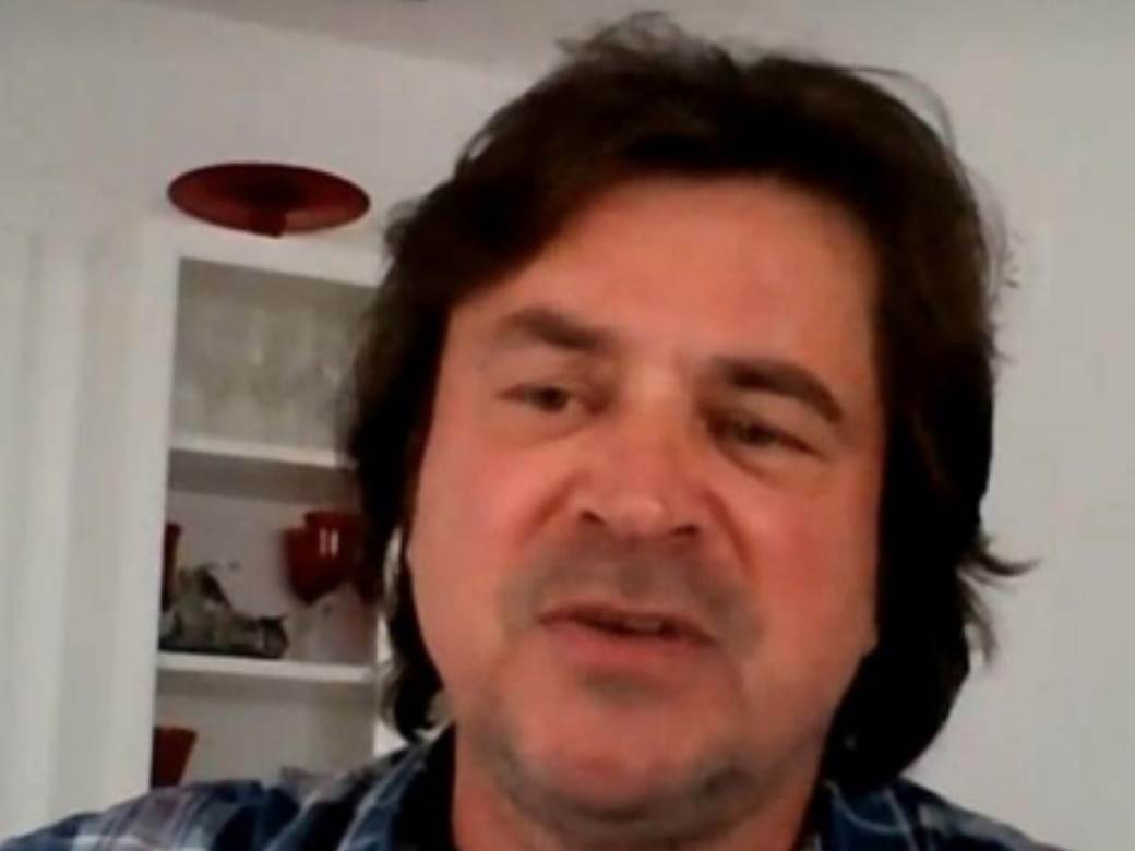 Alen Islamović počeo da uzgaja Titove lešnike