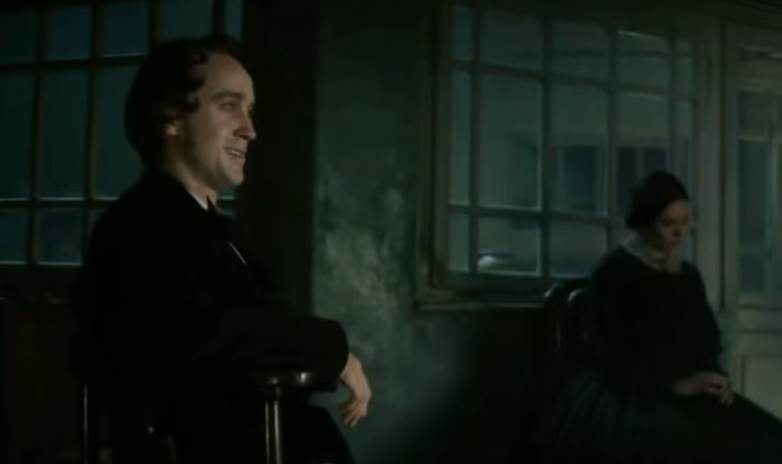 elizabet olsen vredja srbiju tom felton tvit o srbima ucio jezik