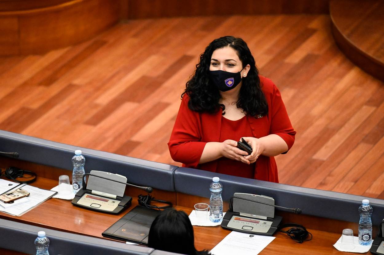 vjosa osmani predsednica kosovo cestitka dritan abazovic