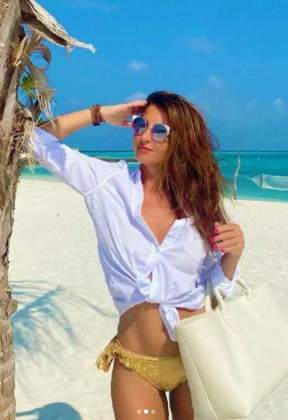 sanja marinkovic bikini maldivi seksi slike