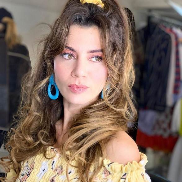 gokce bahadir prevarila supruga sa svekrom