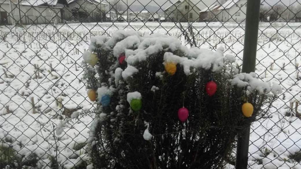 hrvatska zagreb pada sneg uskrs april foto video snimak 