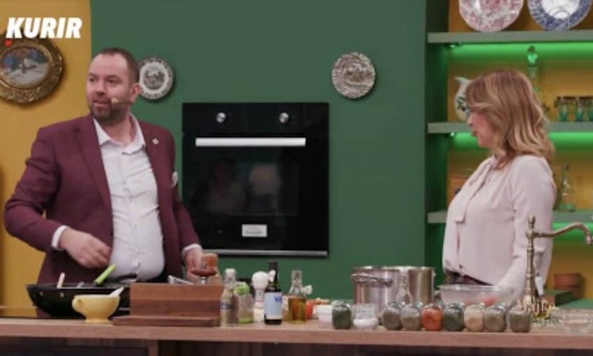 majke i snajke 12 epizoda seka gadja rasu paradajzom foto