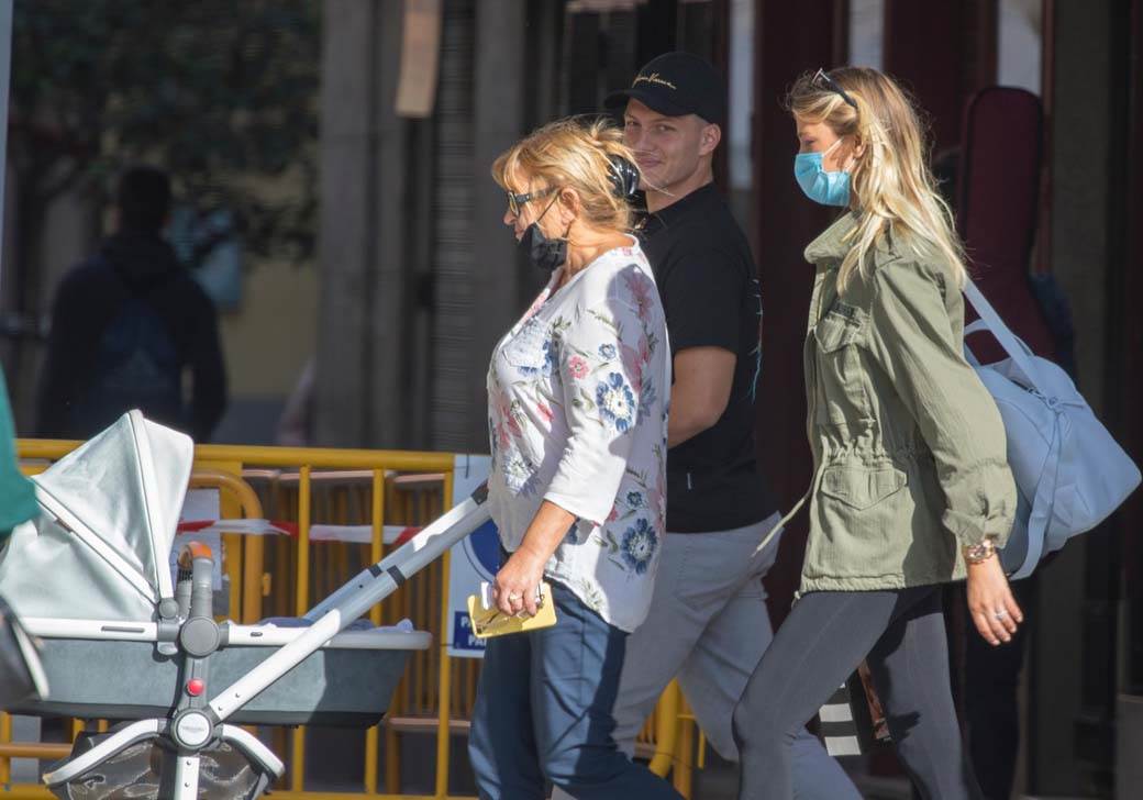 sofija milosevic dojenje mleko iz grudi slika predrasude