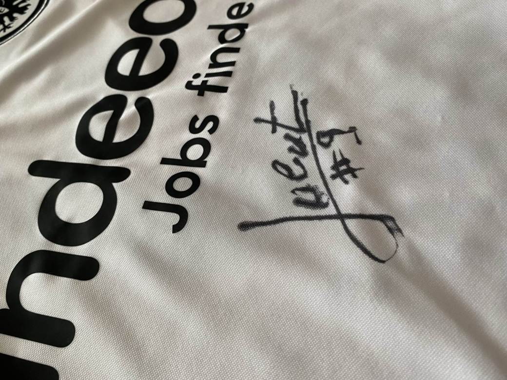 luka jovic dres real madrid ajntraht donacija gavrilo