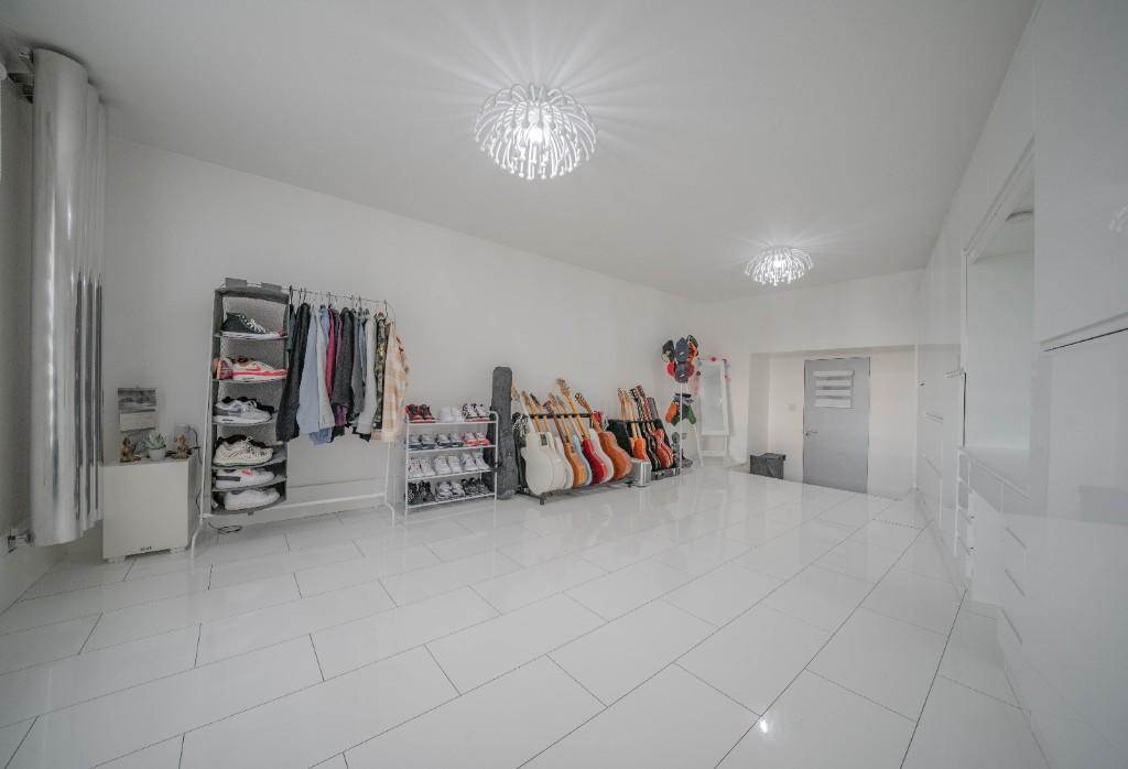 beli enterijer uredjenje kuce ideje minimalizam neutralne boje