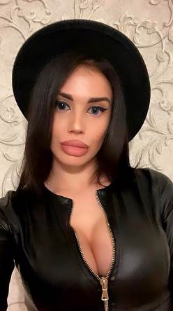 jana graboscuk uhapsena dubai gole slike brat je prepoznao instagram foto
