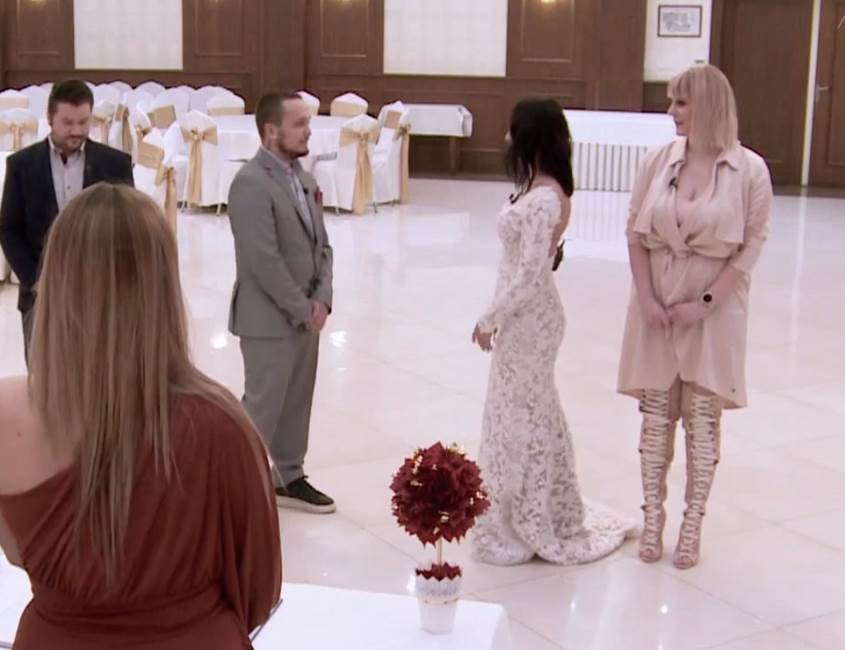 brak na nevidjeno mlada milena vlajin voli da bije