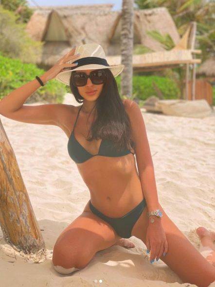 anastasija raznatovic u kupacem