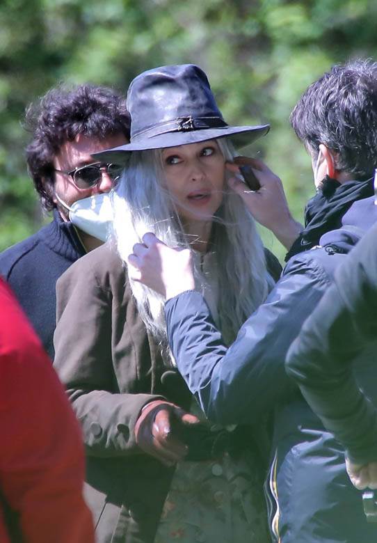 monika beluci film la befana kostim vestica fotografije