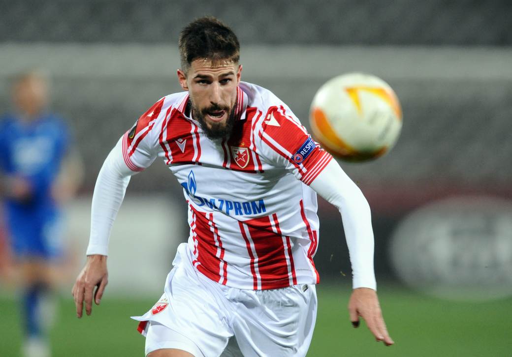 Miloš Degenek u Crvenoj zvezdi na treninzima