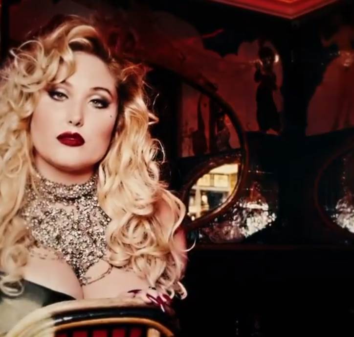 mic bjukenon glumac cerka plejboj