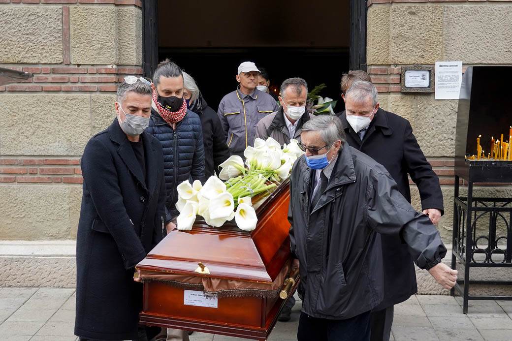 zoran simjanovic sahrana novo groblje dragan bjelogrlic zeljko joksimovic izneli kovceg fotografije