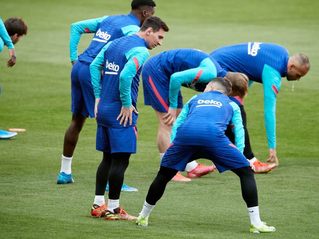 Zašto je Mesi otišao iz Barselone