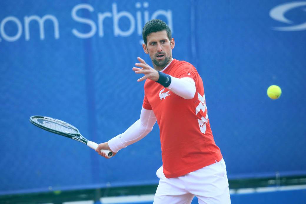 Dijana i Jelena Đoković ne sede jedna do druge na Serbia Openu