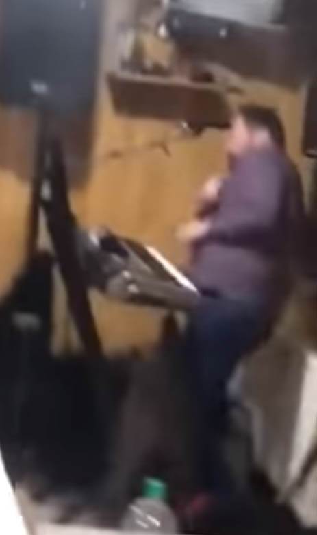 bosna i hercegovina upao na zabavu mitraljec pucao video