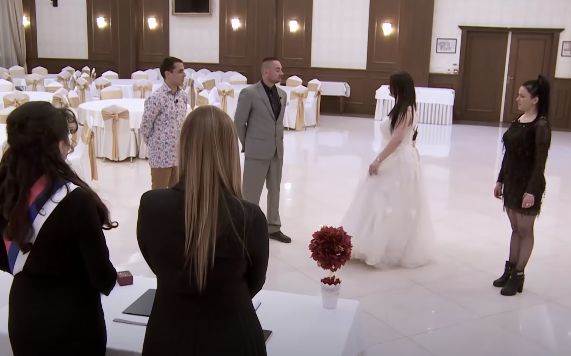 brak na nevidjeno mlada sponzor veridbe mladozenja crnogorac