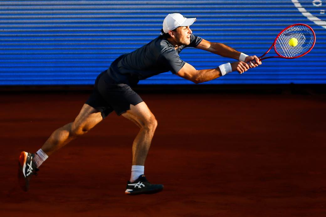 novak djokovic karacev izgubio beograd serbia open