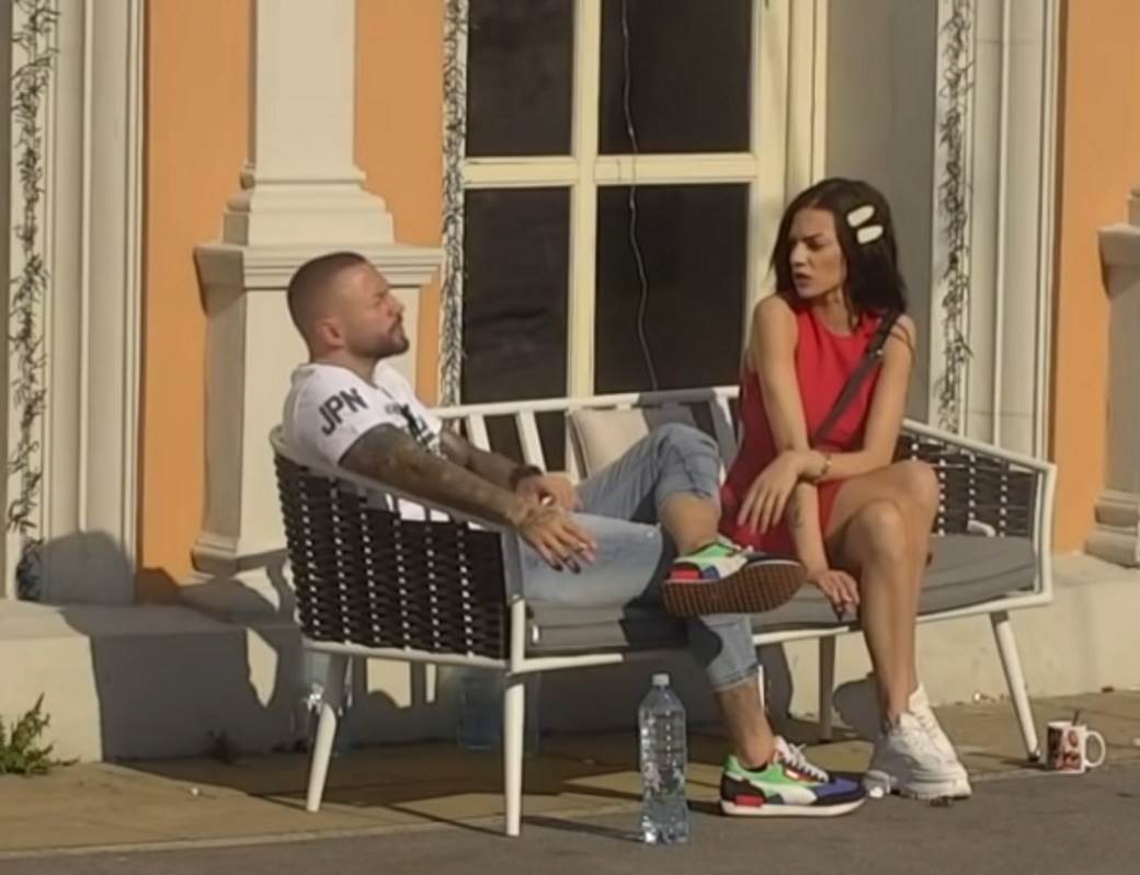 ša raskinuo sa tarom zadruga simova se oglasila