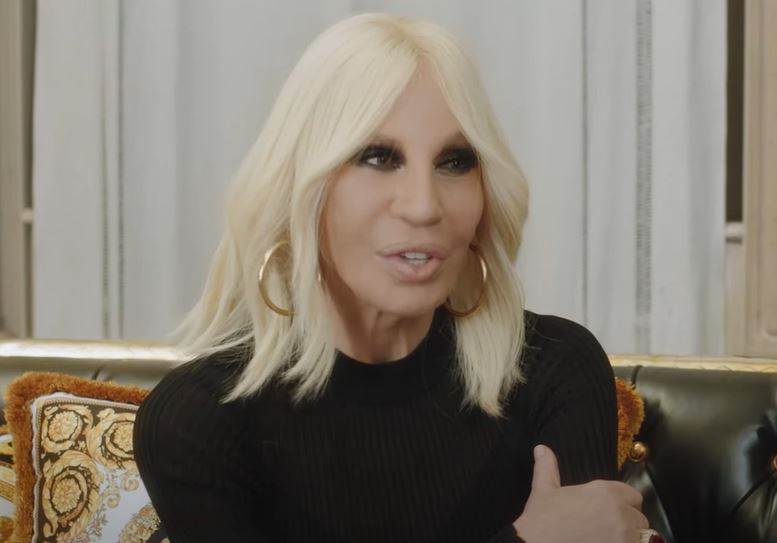 Donatelu Versaće spašavali iz zaglavljenog lifta na LGBT događaju