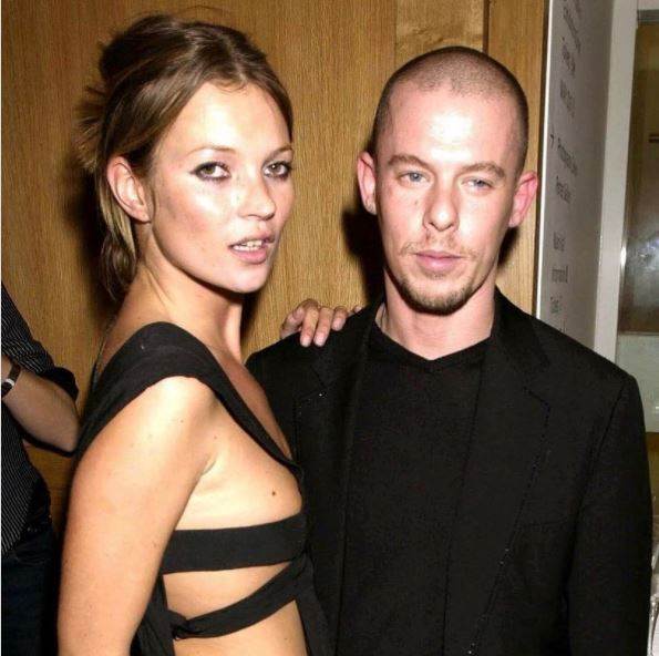 Kejt Mos tražili da skine brushalter na snimanju