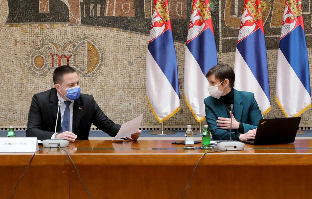 mere za praznike krizni koronavirus kafici okupljanja branislav tiodorovic