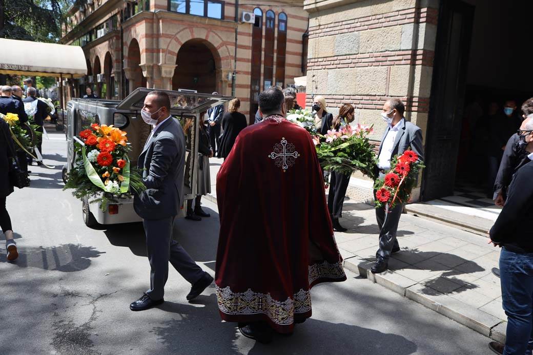 milos sobajic sahrana slikar novo groblje