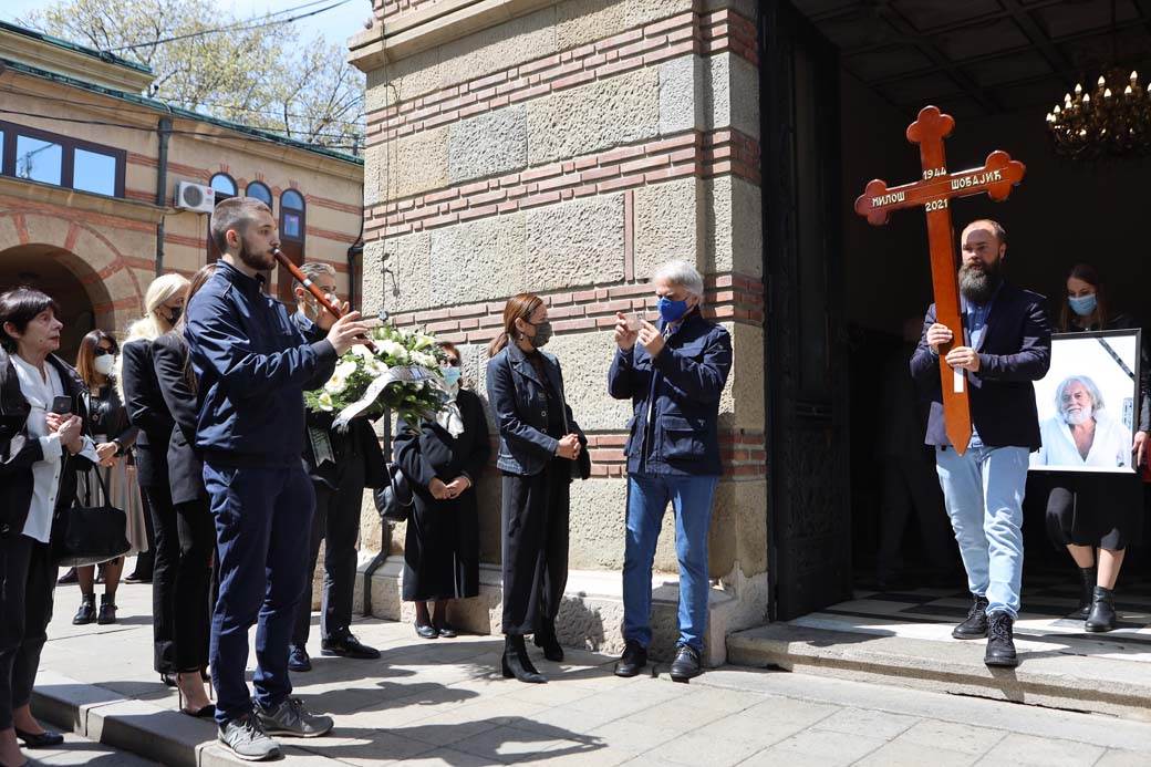 milos sobajic sahrana slikar novo groblje