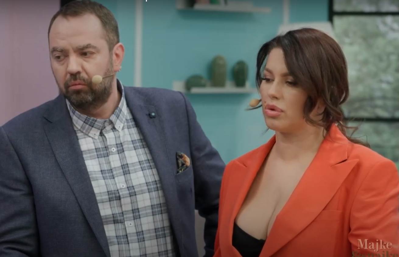 majke i snajke 29 epizoda seka aleksic dekolte foto