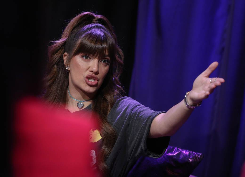 vuk mob devojke kija kockar tijana ajfon