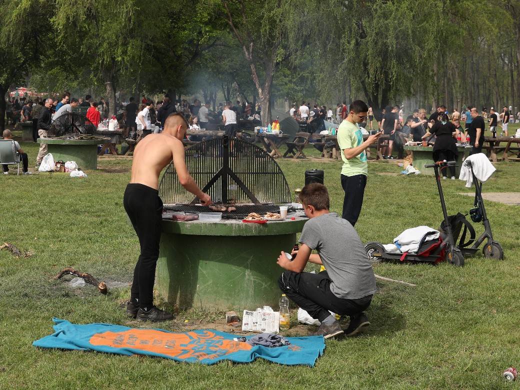 viktor savic 1. maj proslava velika subota video